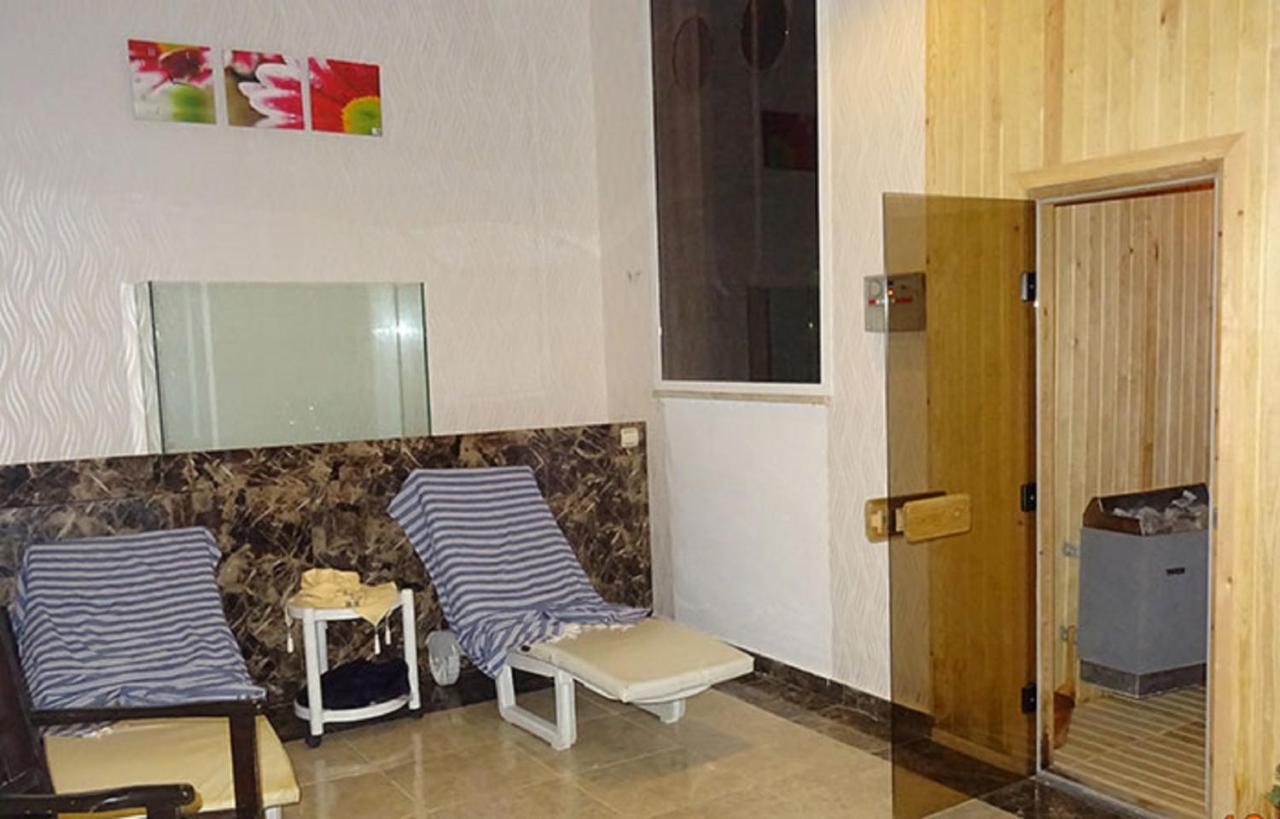 مرمريس Maxwell Holiday Club المظهر الخارجي الصورة