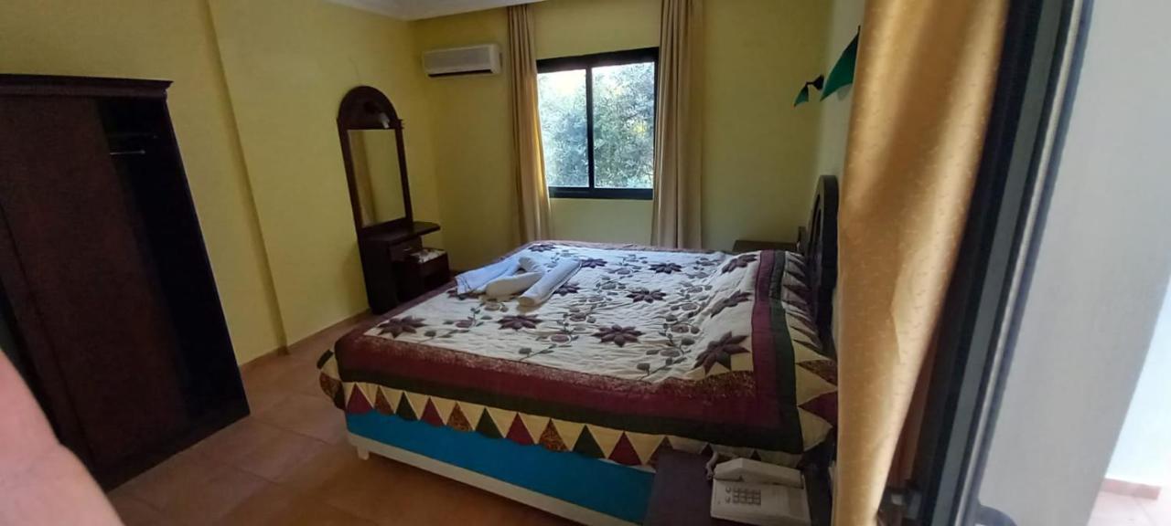 مرمريس Maxwell Holiday Club المظهر الخارجي الصورة