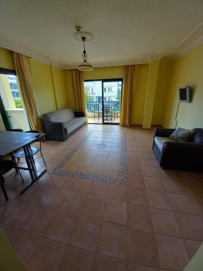 مرمريس Maxwell Holiday Club المظهر الخارجي الصورة