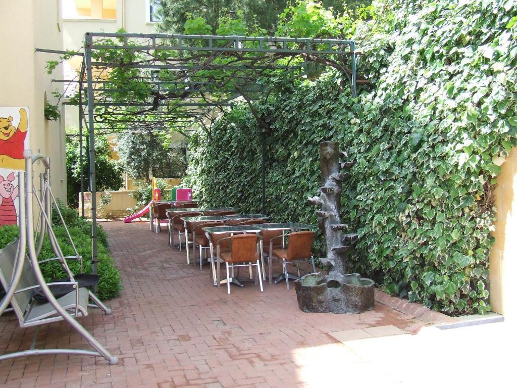 مرمريس Maxwell Holiday Club المظهر الخارجي الصورة