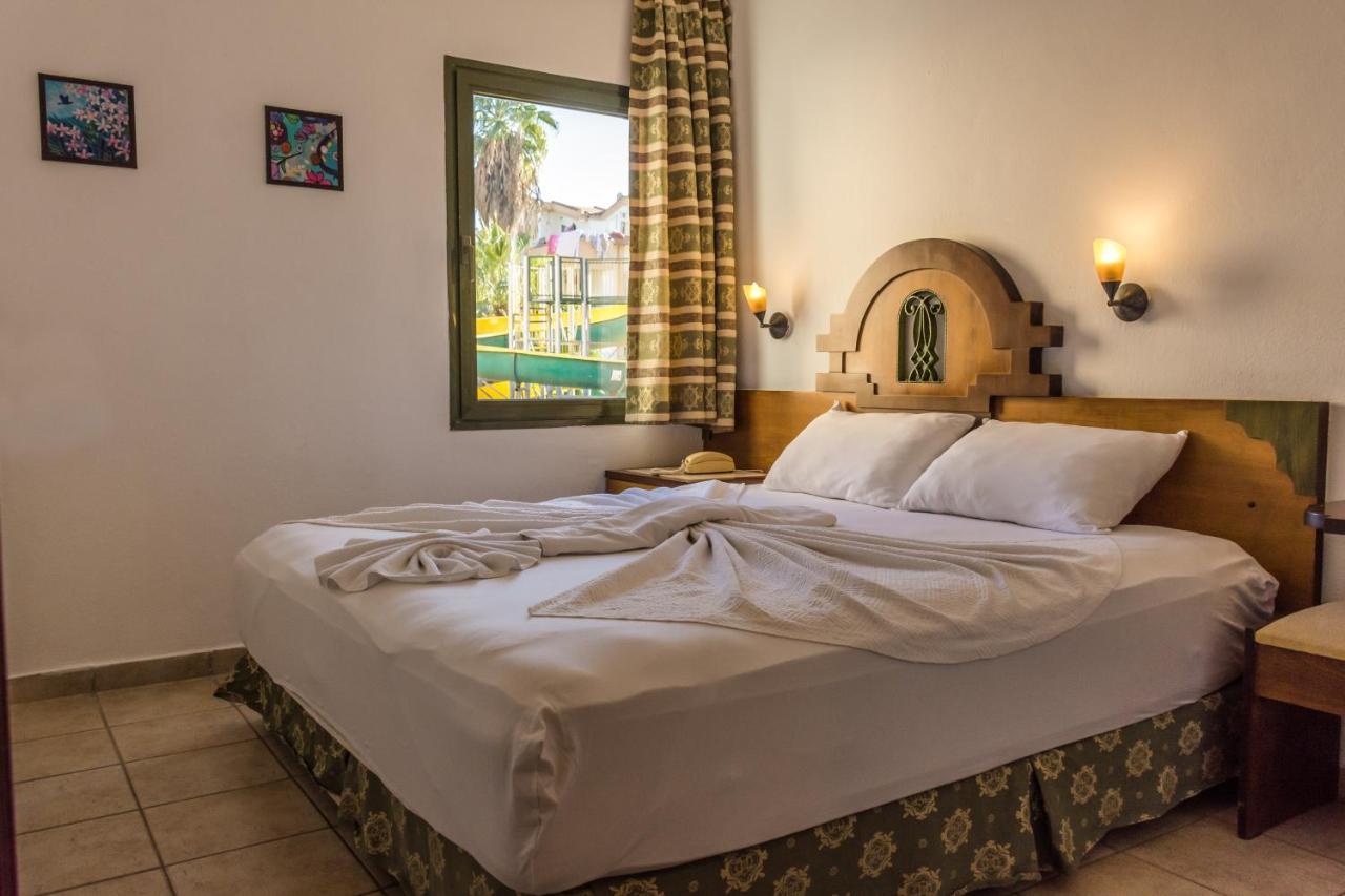 مرمريس Maxwell Holiday Club المظهر الخارجي الصورة