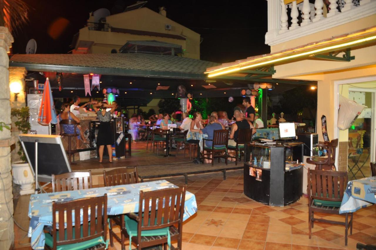 مرمريس Maxwell Holiday Club المظهر الخارجي الصورة
